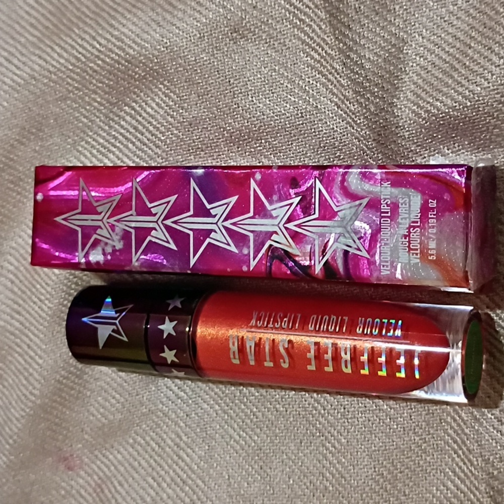 Jeffree Star Velour Liquid Lipstick - Vibrant Orange Called Mindbender